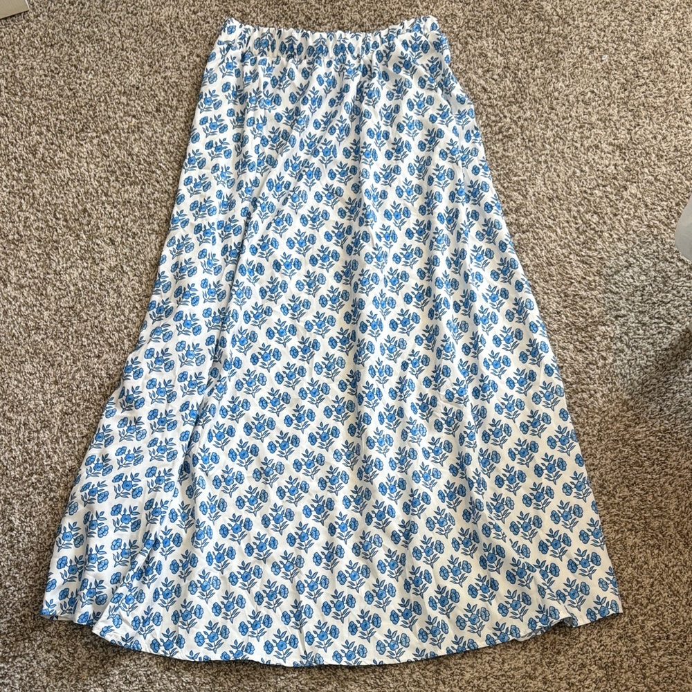 Women’s Blue Floral A-Line Maxi Skirt
